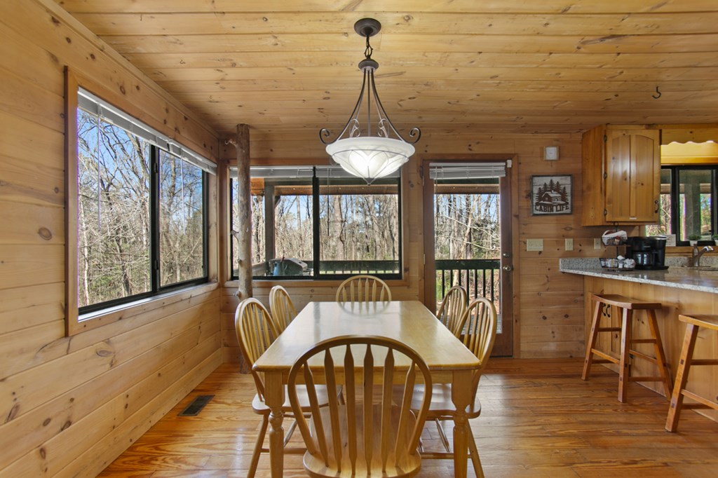 1408 Newport Drive Property Photo 16