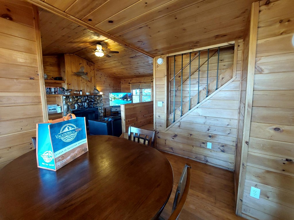 220 Eagle Rdg Property Photo 42