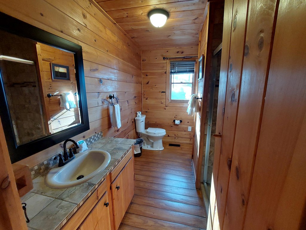 220 Eagle Rdg Property Photo 47