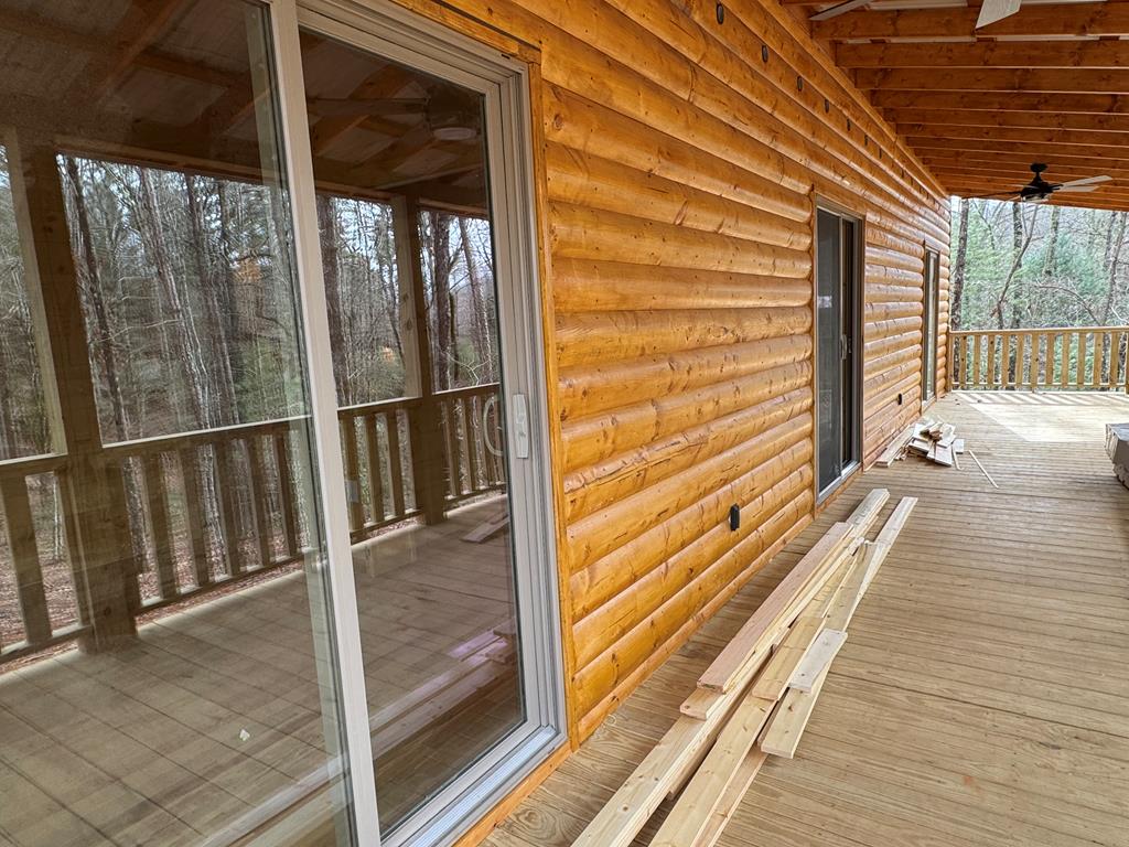 393 Martins Creek Ridge Rd Property Photo 5