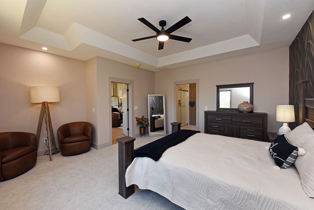 2408 Standing Meadows Drive Property Photo 17