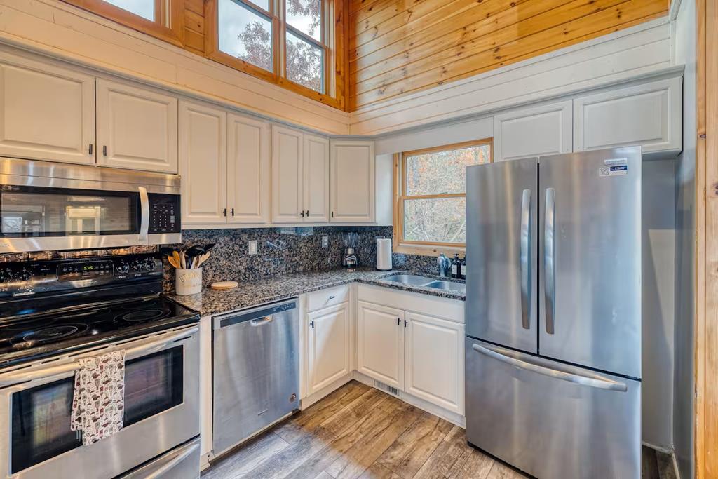 85 Foster Cove Road Property Photo 7