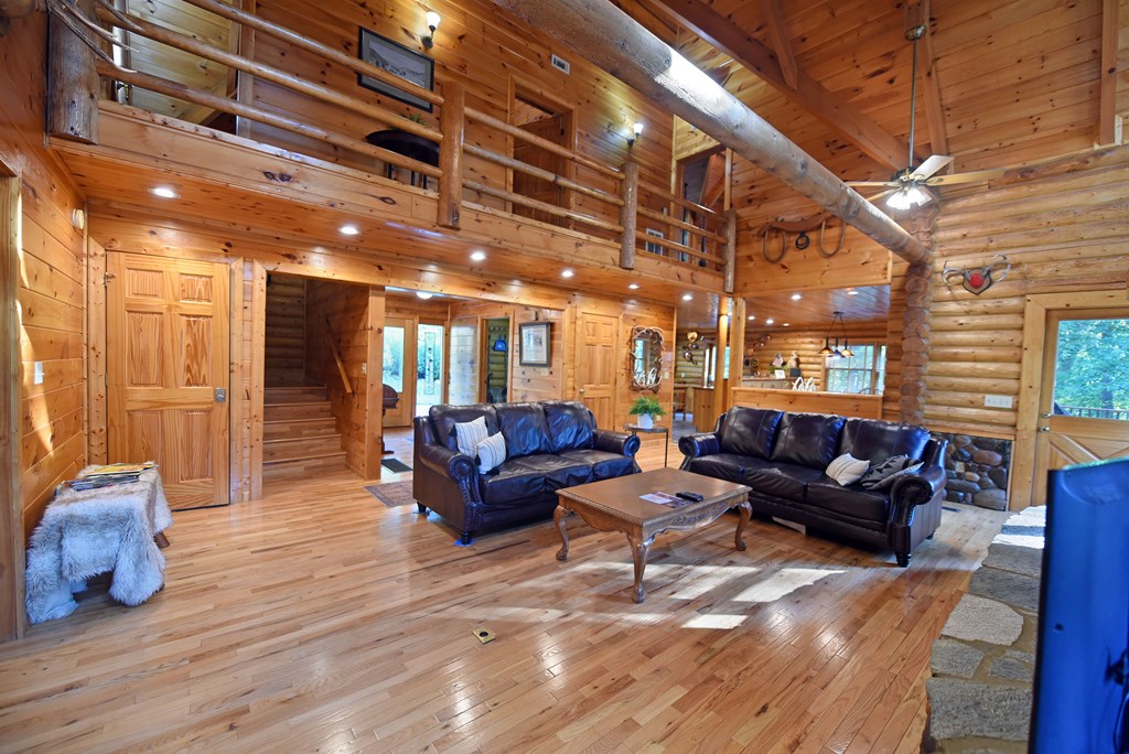 2682 Douthit Road Property Photo 7