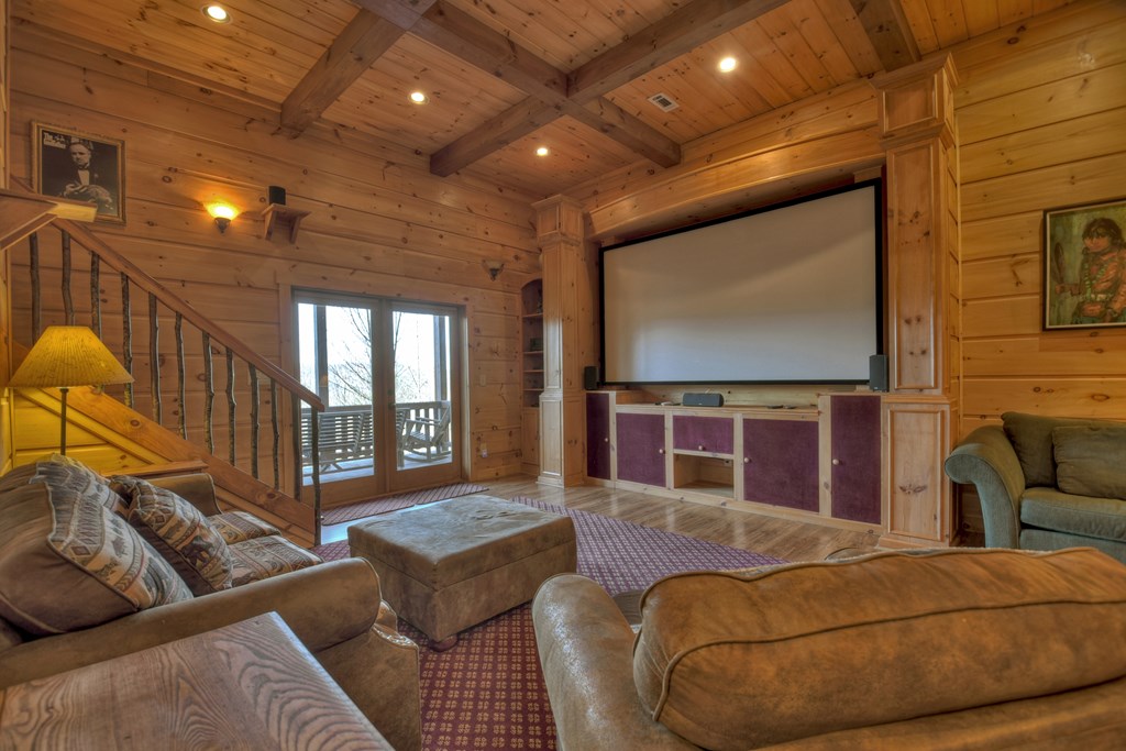 602 Laurel Creek Trail Property Photo 6