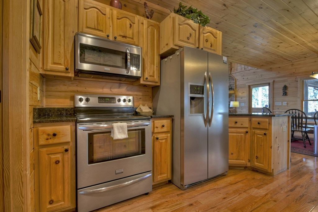 602 Laurel Creek Trail Property Photo 14