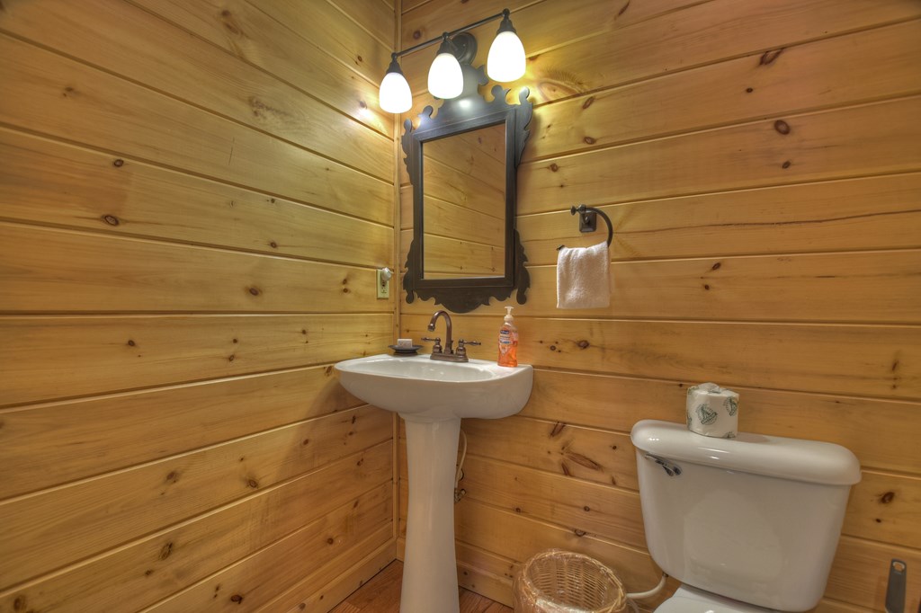 602 Laurel Creek Trail Property Photo 16