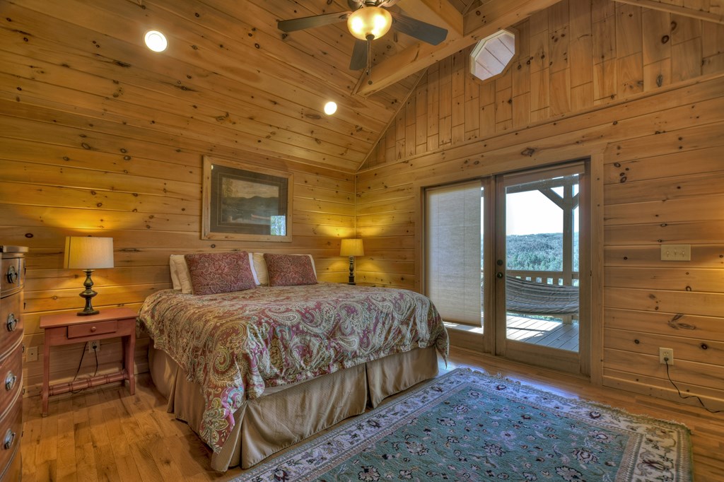 602 Laurel Creek Trail Property Photo 22