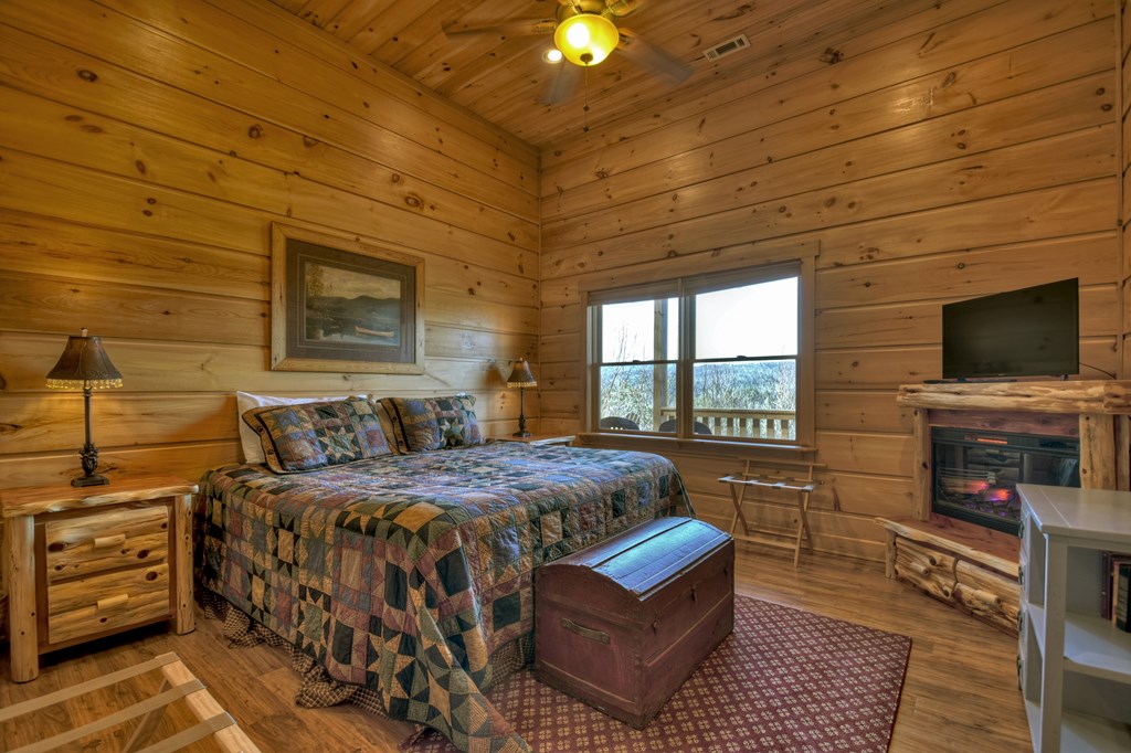 602 Laurel Creek Trail Property Photo 36