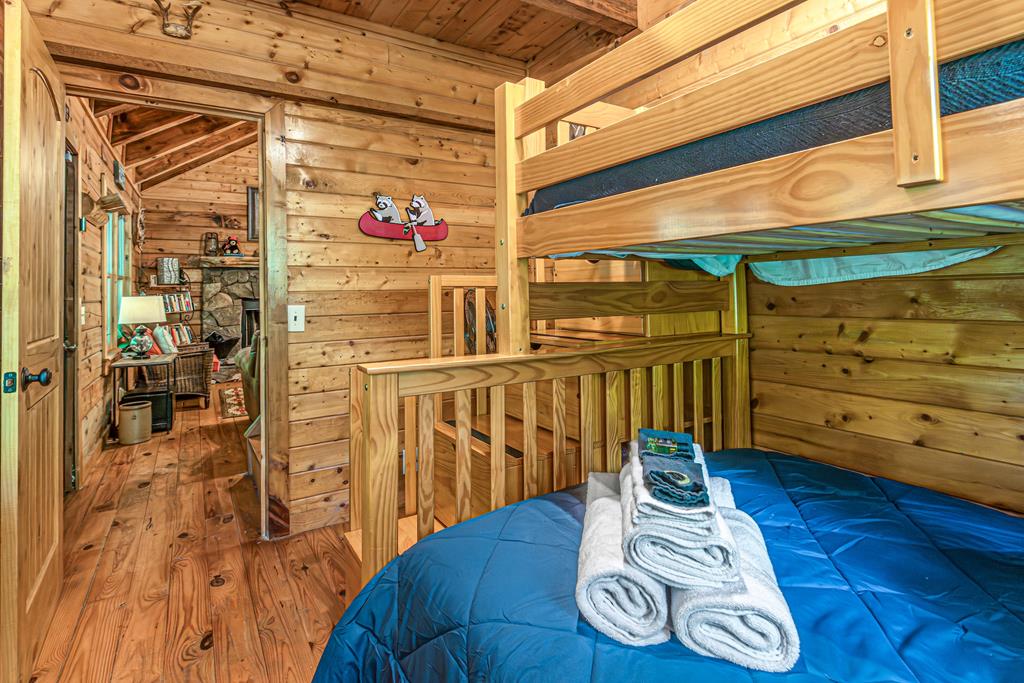 341 Valley View Road Property Photo 8