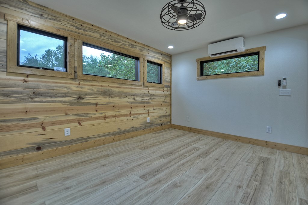 2634 Mountain View Road Property Photo 24