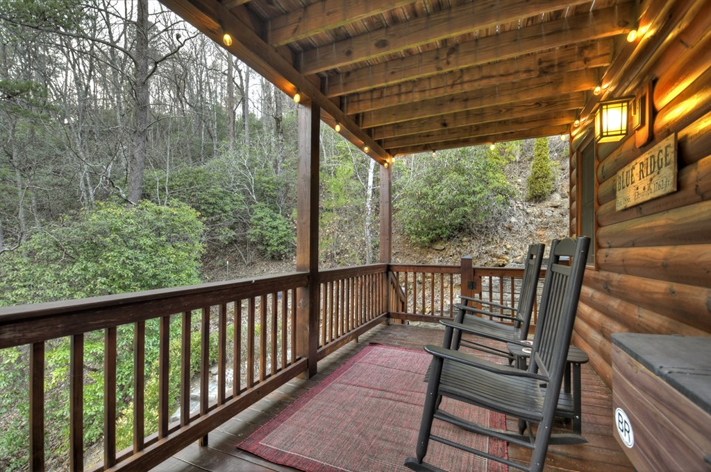 411 Ridge Trail Property Photo 10