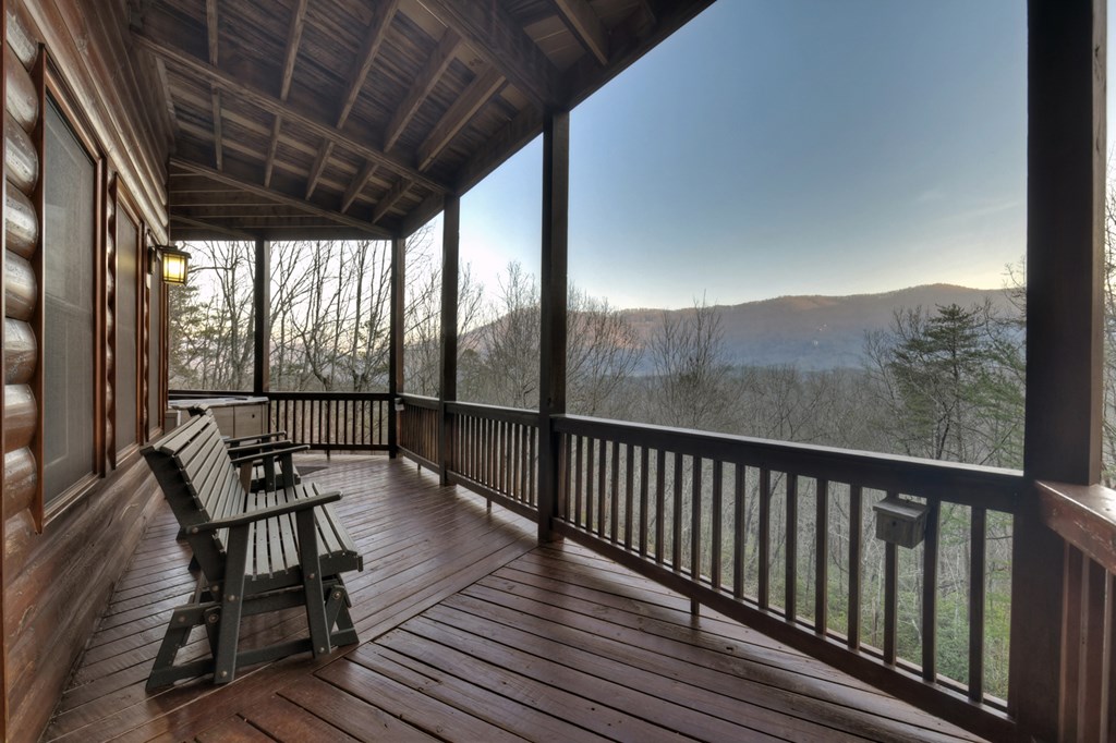 411 Ridge Trail Property Photo 11