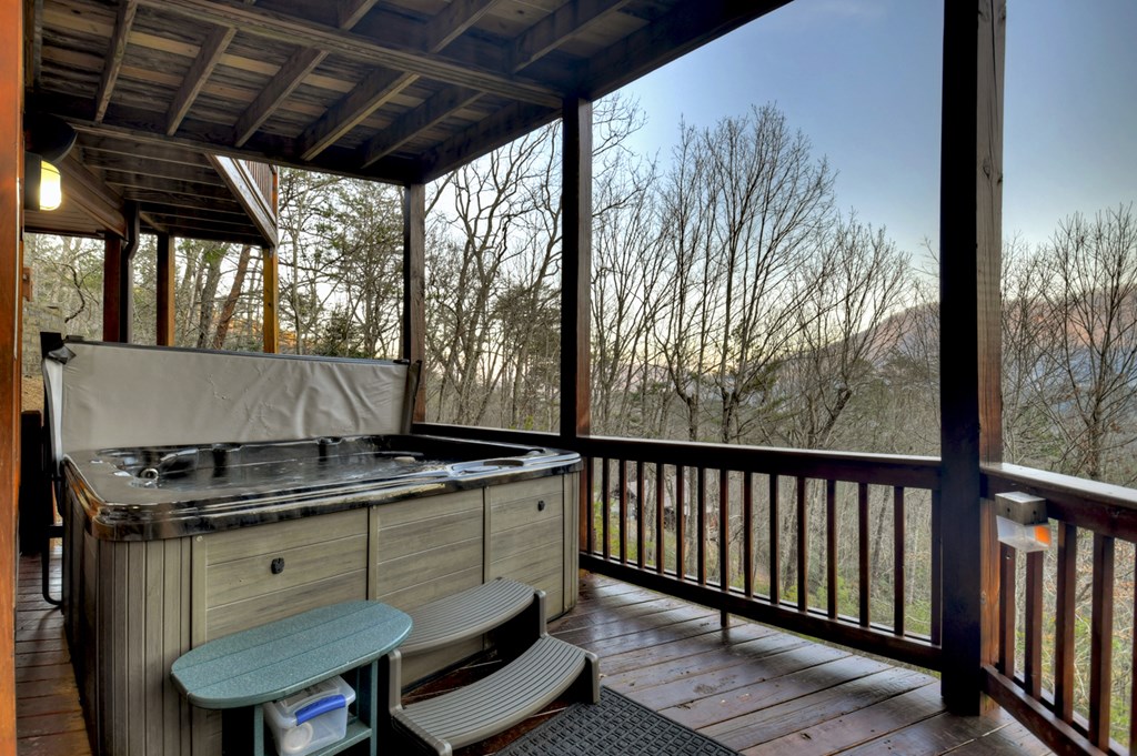 411 Ridge Trail Property Photo 12