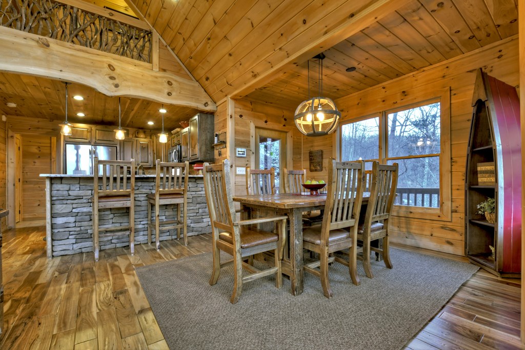 411 Ridge Trail Property Photo 15