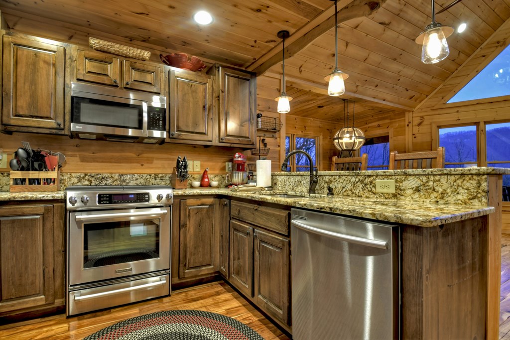411 Ridge Trail Property Photo 17
