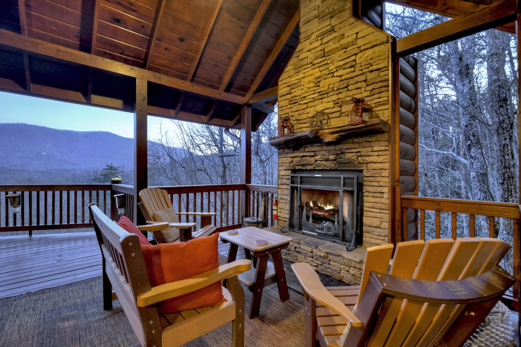 411 Ridge Trail Property Photo 22