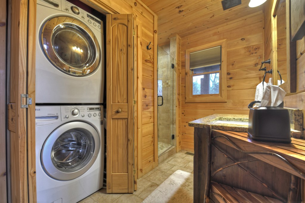 411 Ridge Trail Property Photo 32