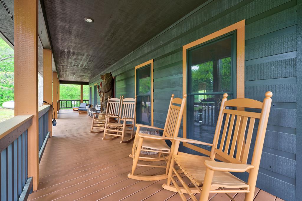 1650 Loving Road Property Photo 5