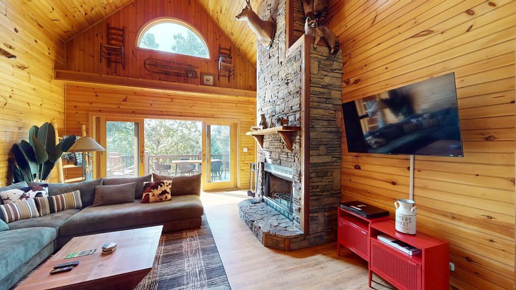 1650 Loving Road Property Photo 9