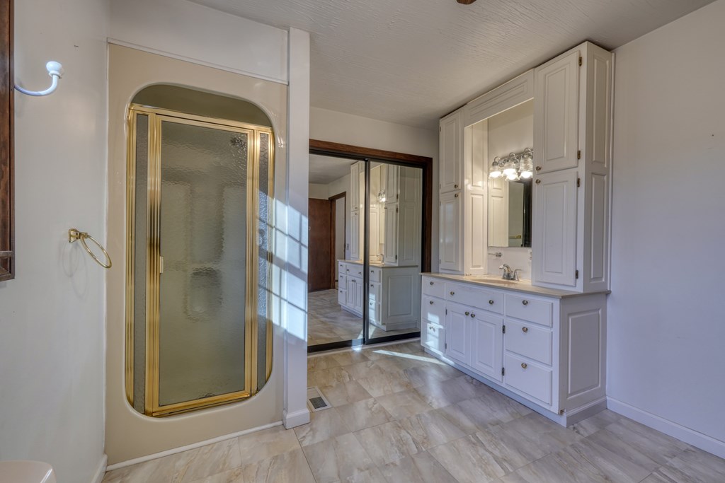 578 Jimmy Nicholson Road Property Photo 16