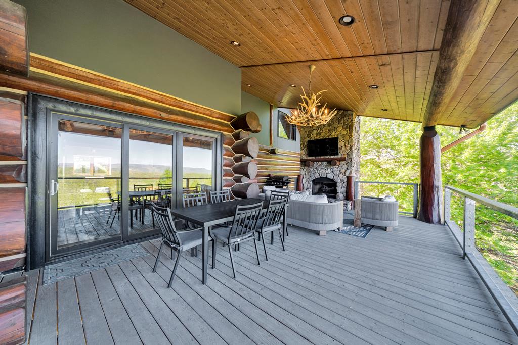 539 Deer Crest Overlook Property Photo 16
