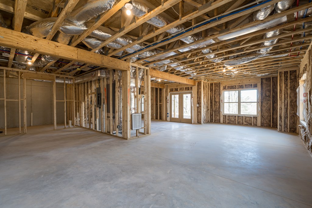 185 Country Road Property Photo 34