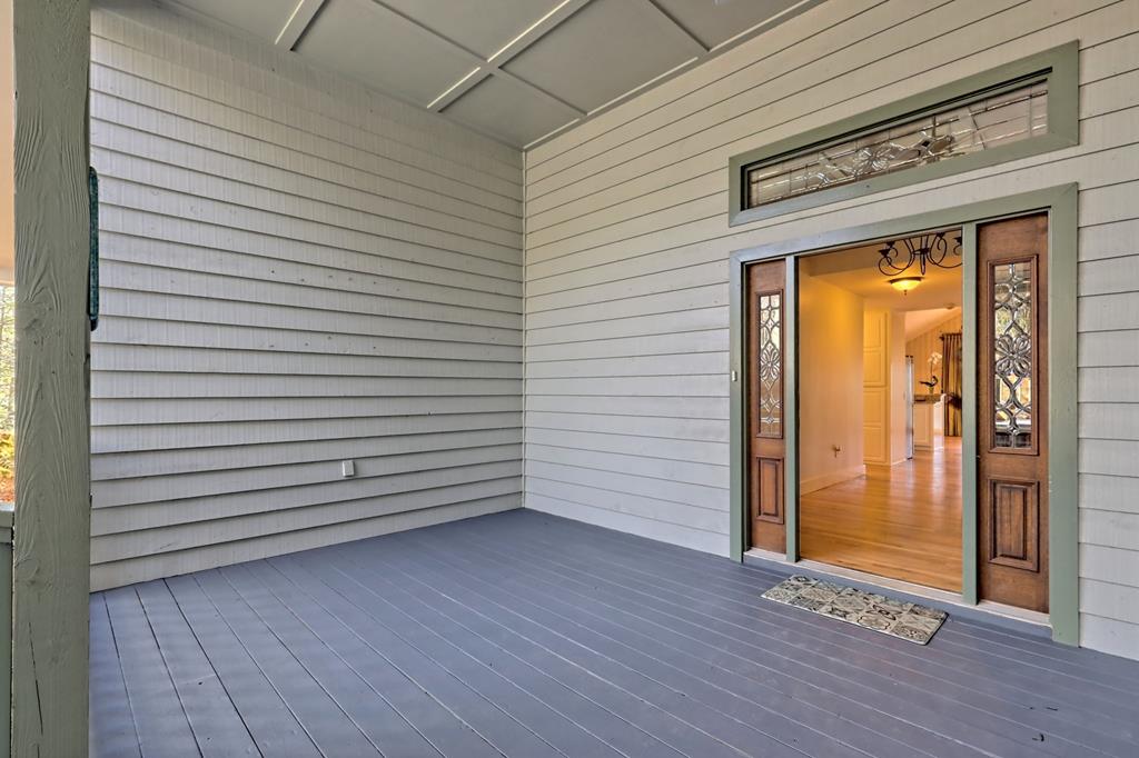 888 Moccasin Creek Road Property Photo 6