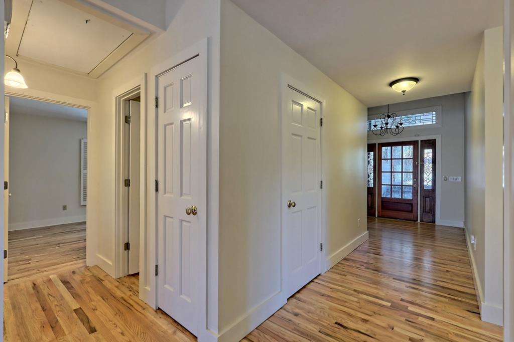 888 Moccasin Creek Road Property Photo 27
