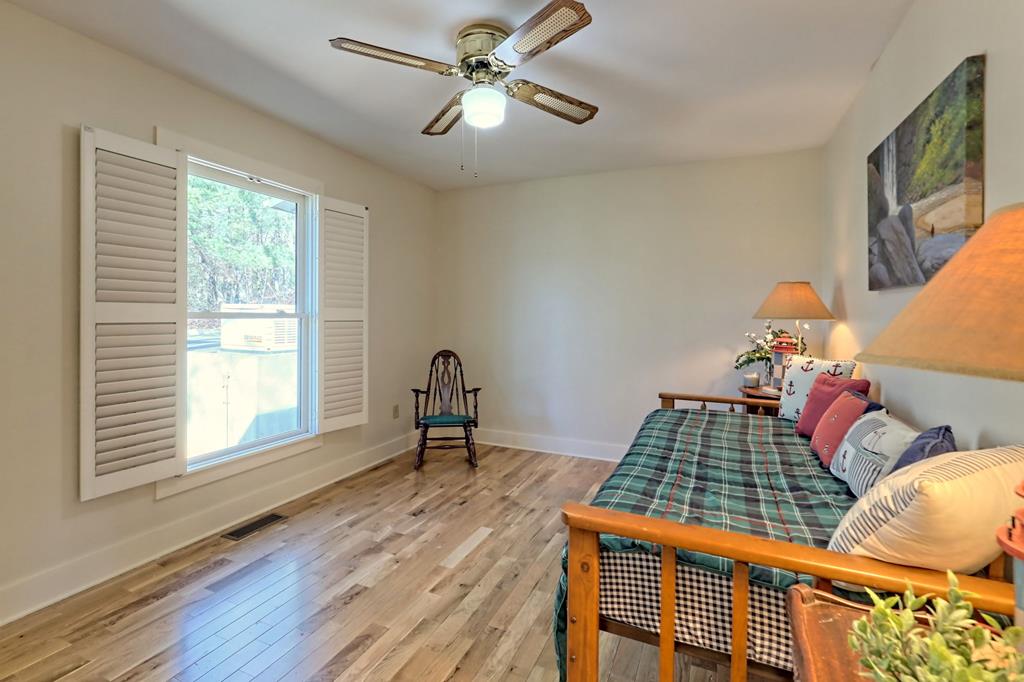 888 Moccasin Creek Road Property Photo 28