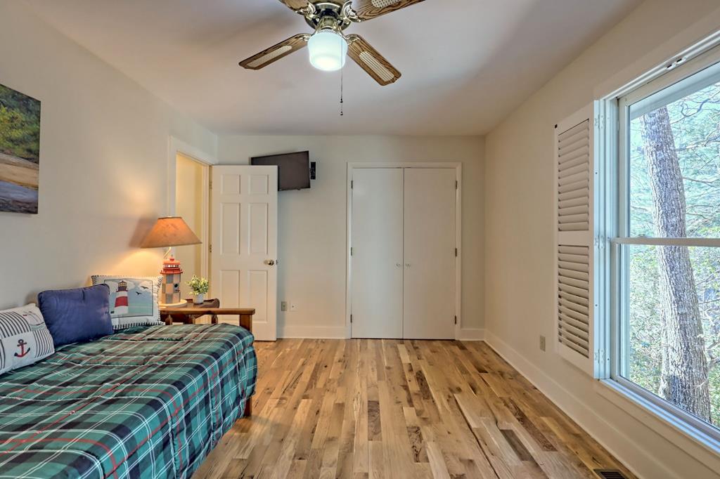 888 Moccasin Creek Road Property Photo 29