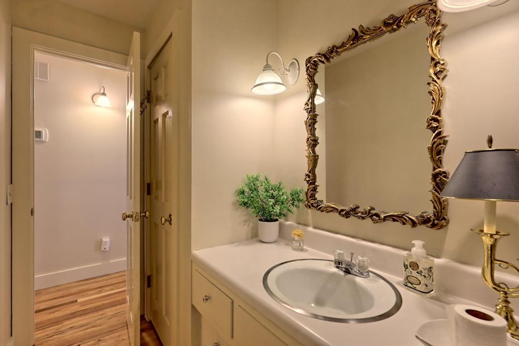 888 Moccasin Creek Road Property Photo 31