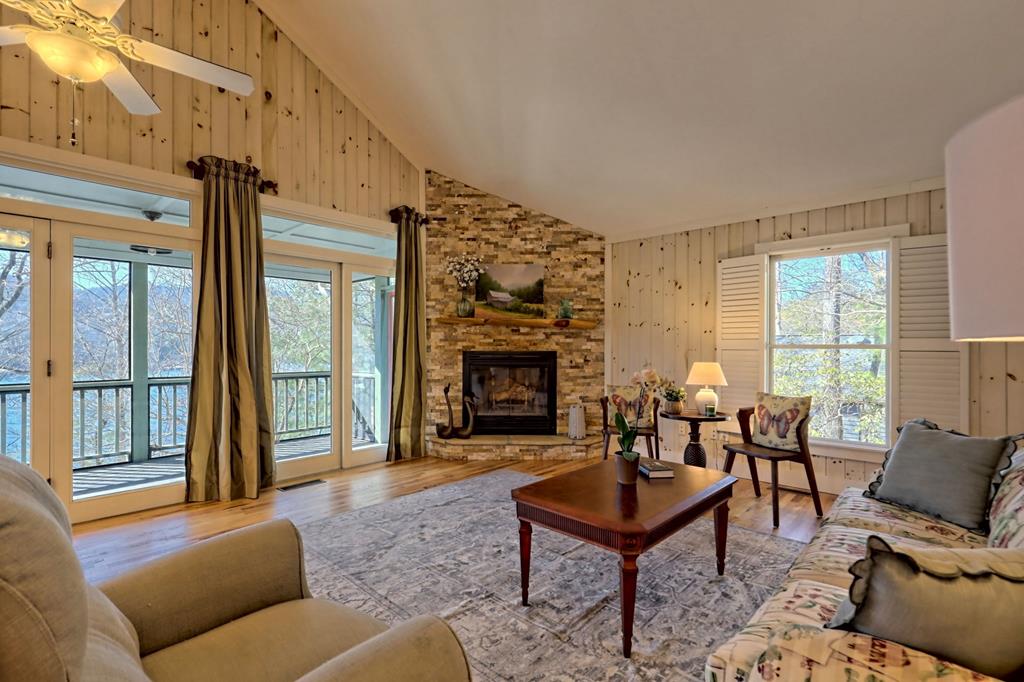 888 Moccasin Creek Road Property Photo 36