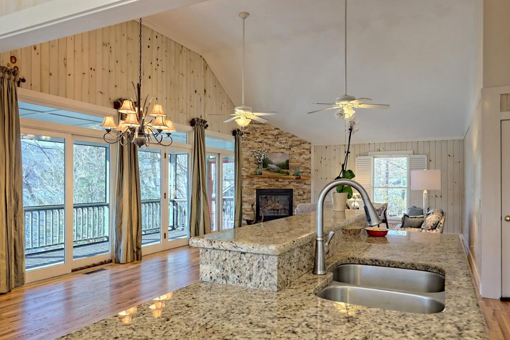 888 Moccasin Creek Road Property Photo 46