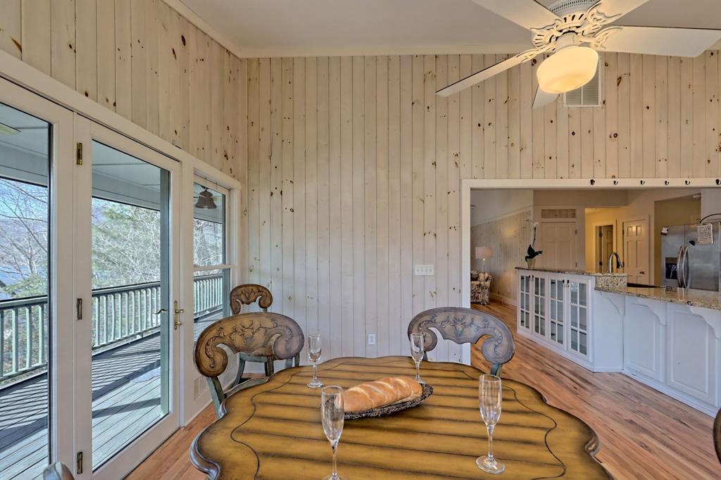 888 Moccasin Creek Road Property Photo 52