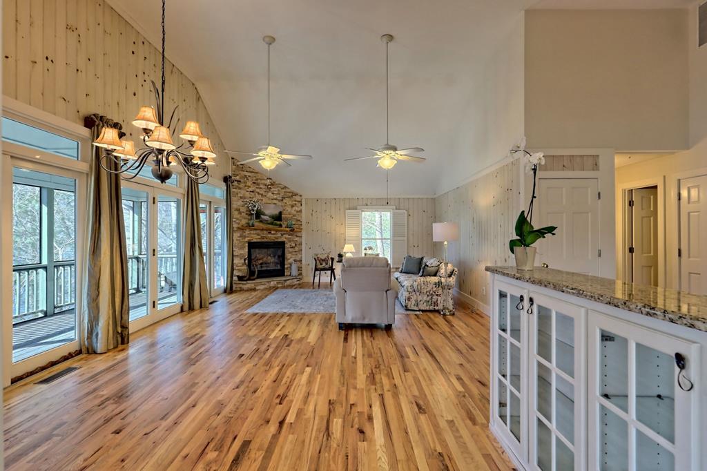 888 Moccasin Creek Road Property Photo 55