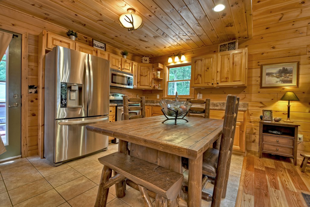 343 Seneca Drive Property Photo 10