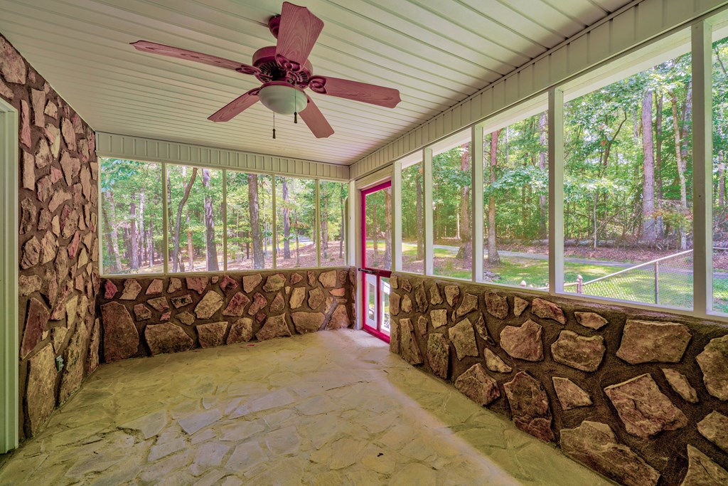 44 W D Court Property Photo 60