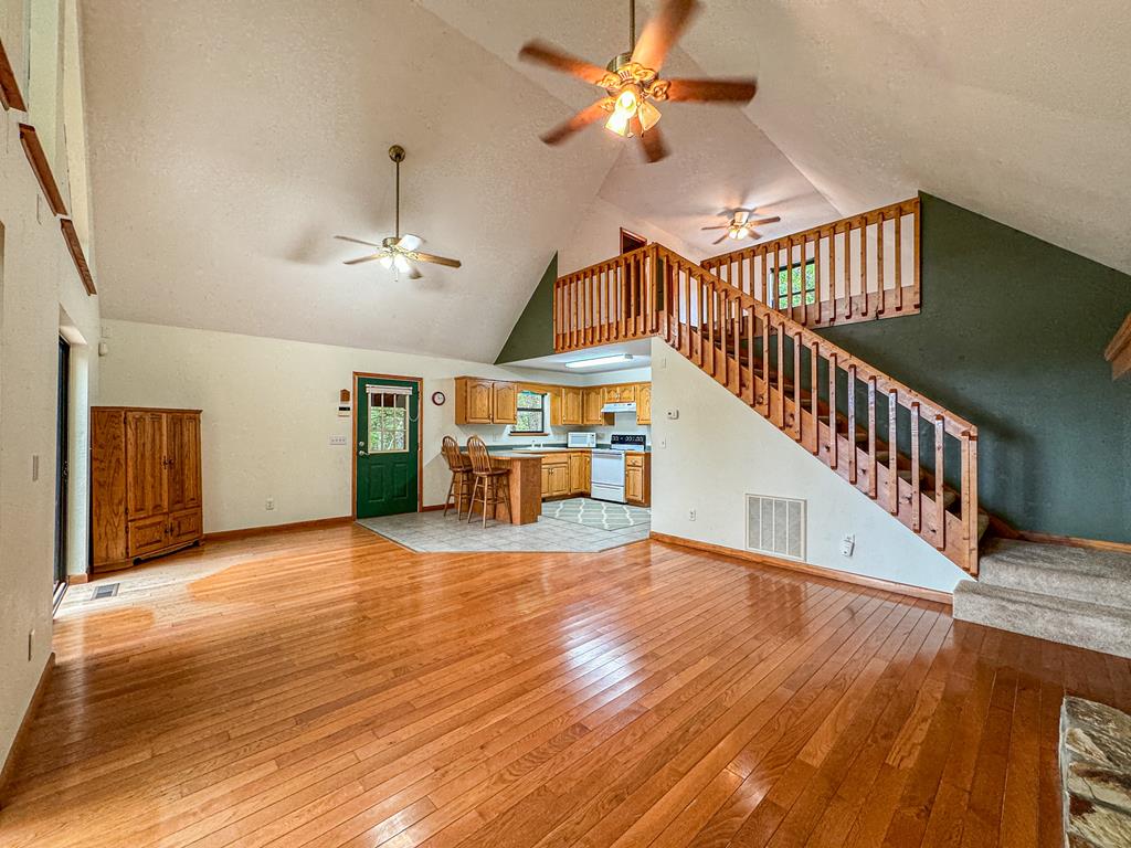425 Boyd Ridge Drive Property Photo 6