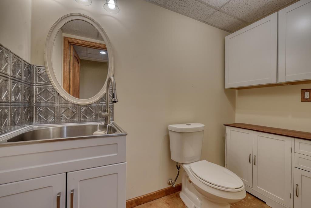6129 Ruth Drive Property Photo 28