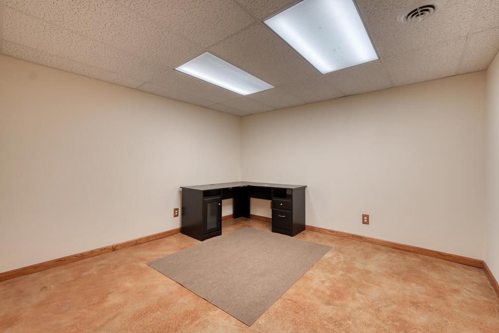 6129 Ruth Drive Property Photo 30
