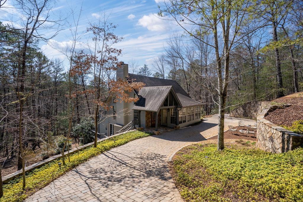 1573 Sautee Trail Property Photo 2