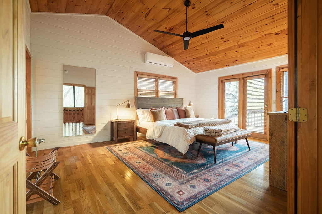 384 Mountain Highlands Court Property Photo 22