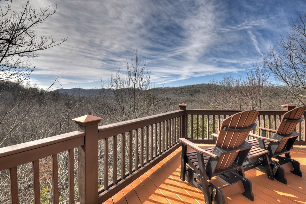 420 Deer Crest Heights Property Photo 8