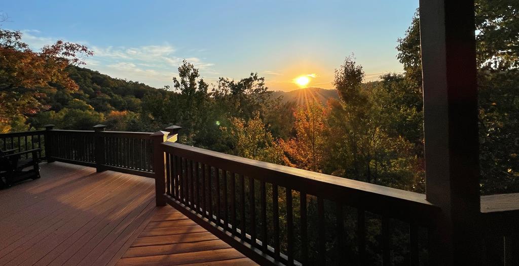 420 Deer Crest Heights Property Photo 9