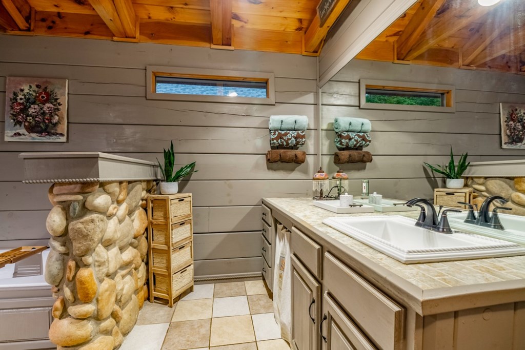 167 Star Creek Drive Property Photo 22