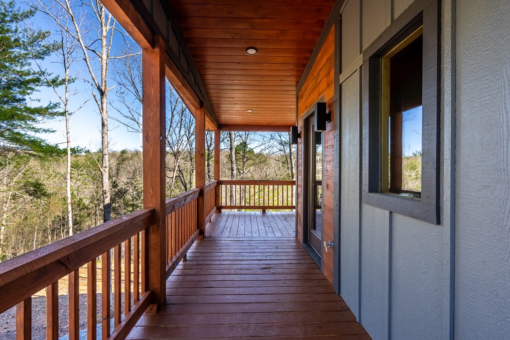 170 Timber Oaks Drive Property Photo 8