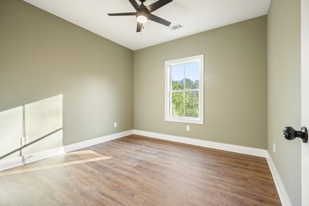 348 Redfield Way Property Photo 27