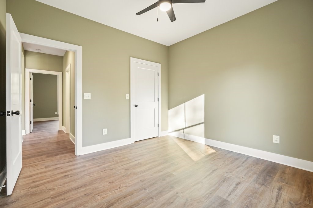 348 Redfield Way Property Photo 28