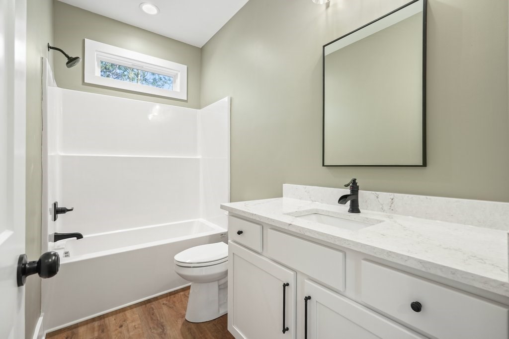 348 Redfield Way Property Photo 29
