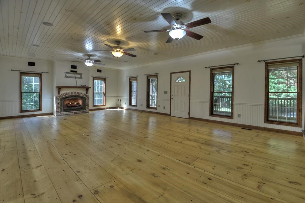 233 Twin Lakes Road Property Photo 6